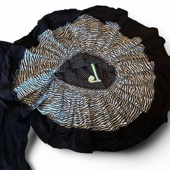 Smartie Britches- Versatile Boutique Two-Piece Outfit - Size 3T - Picture 8 of 9